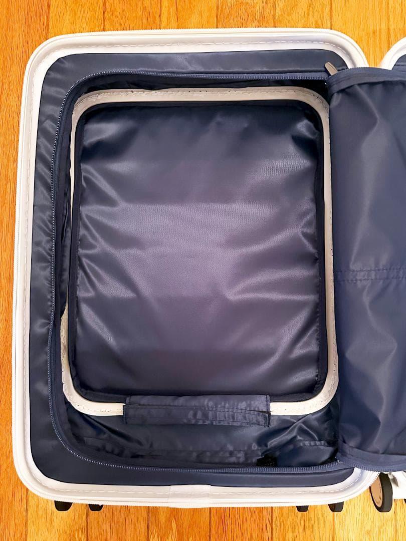 極美品★1回のみ使用 ランバンオンブルー フロントオープン キャリーケース 白