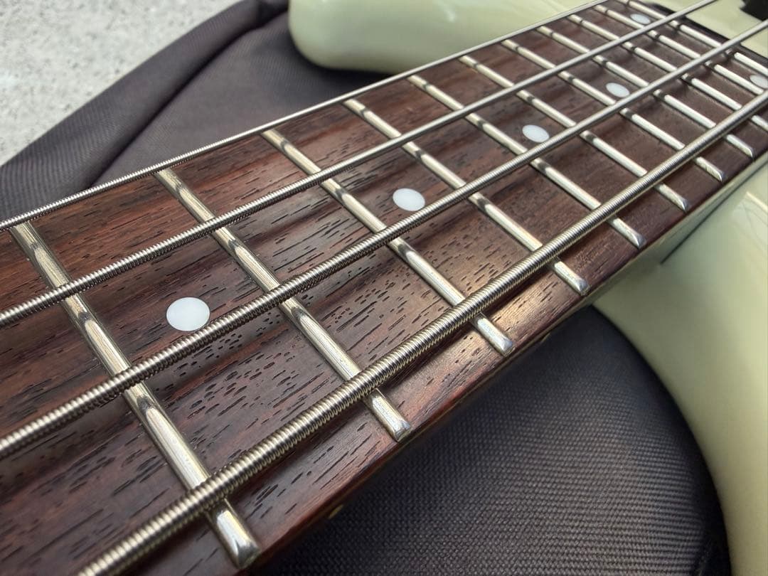 FERNANDES フェルナンデス ベース エレキベース ヘッドレス