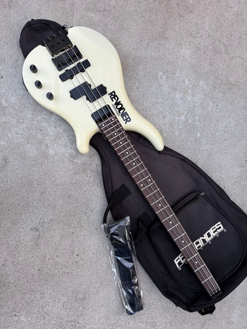 FERNANDES フェルナンデス ベース エレキベース ヘッドレス