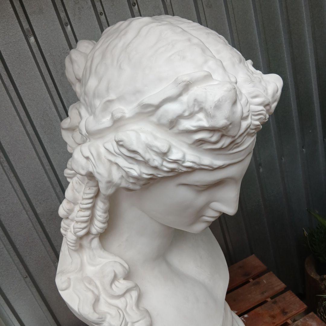 う*る様 アリアス像 石膏像