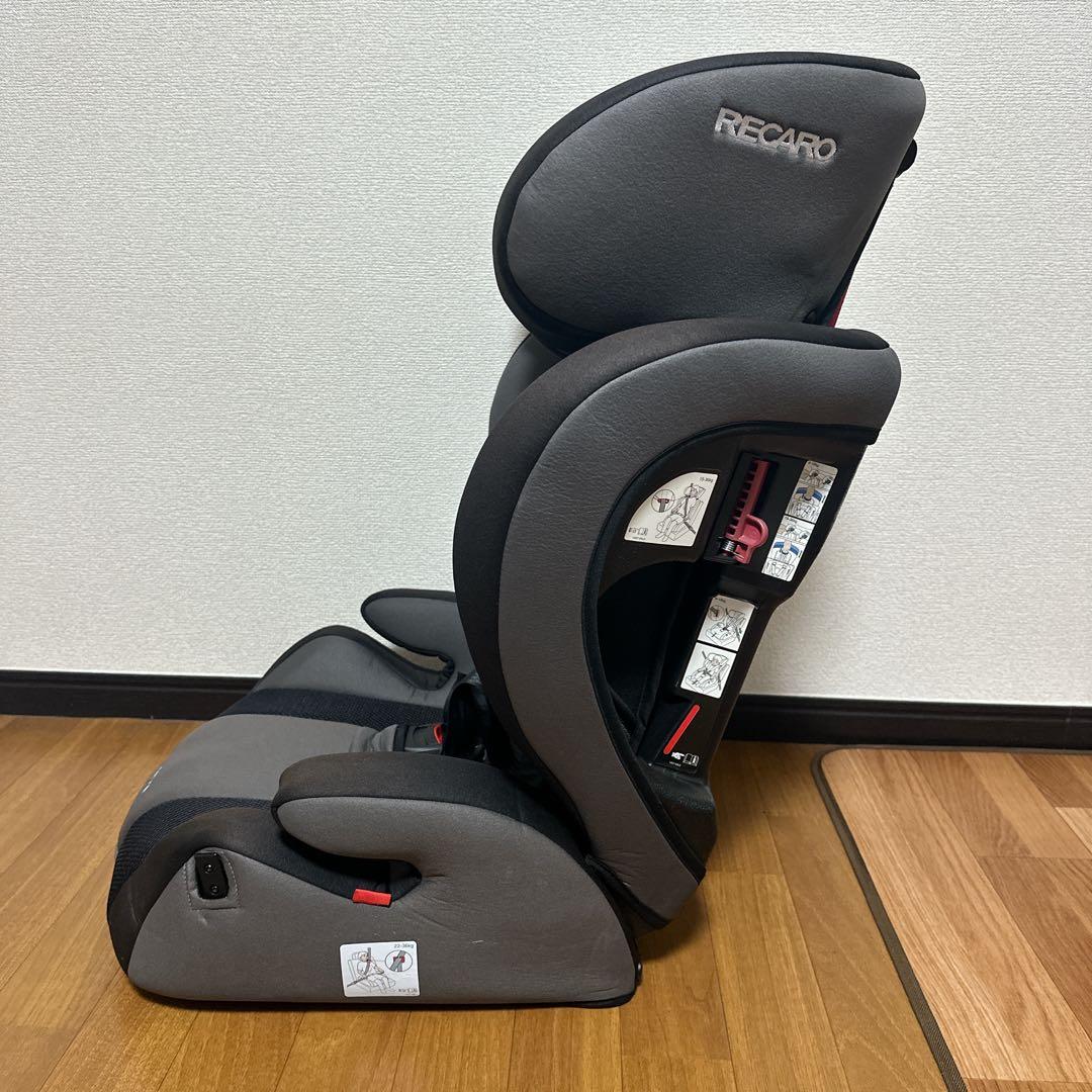 RECARO スタートJ1 Grau Black ジュニアシート