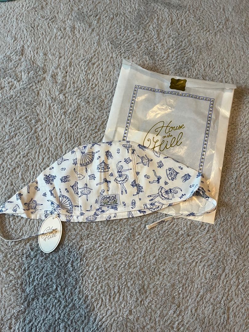 バンダナ house on the hill Bonnet (Ballet) 90