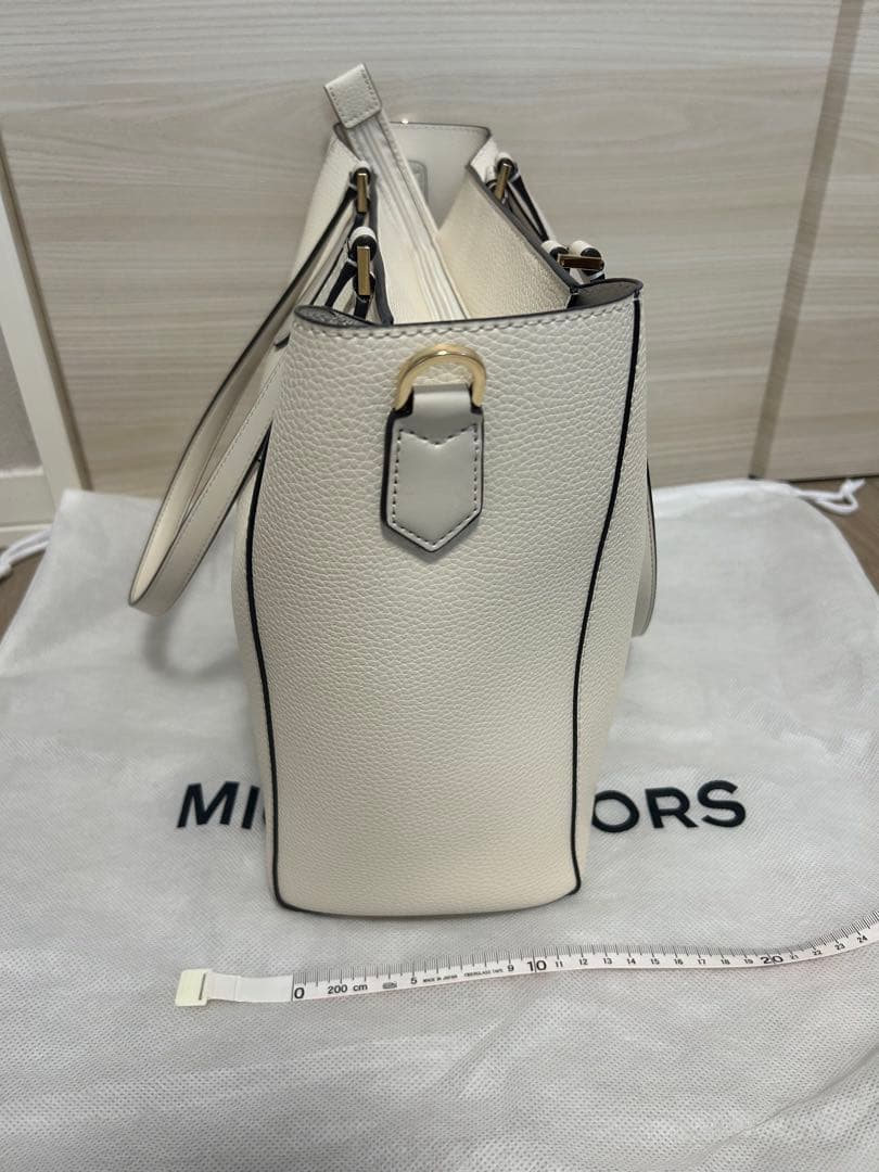 MICHAEL KORS ホワイト A4収納可 トートバッグ