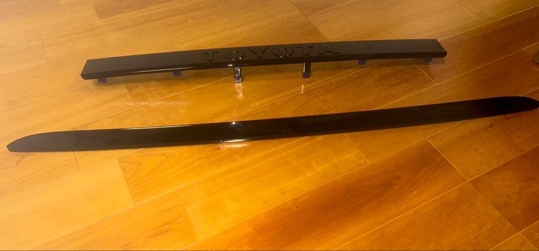 純正部品ランクル250ZX用ボンネットフードモール、バックドアガーニッシュ