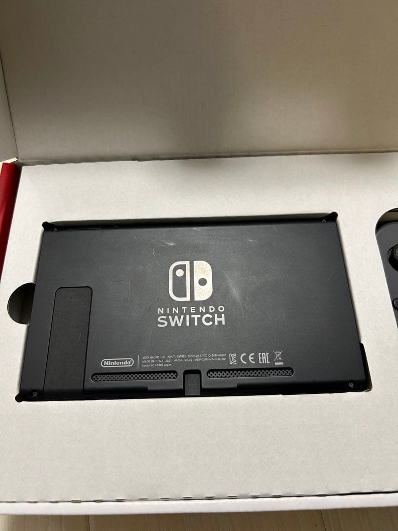 Nintendo Switch 本体 ブラック Joy-Con付き