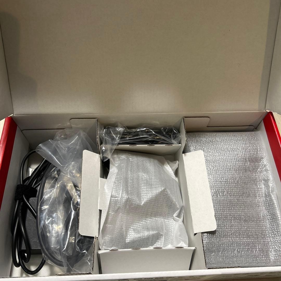 Nintendo Switch 本体 ブラック Joy-Con付き