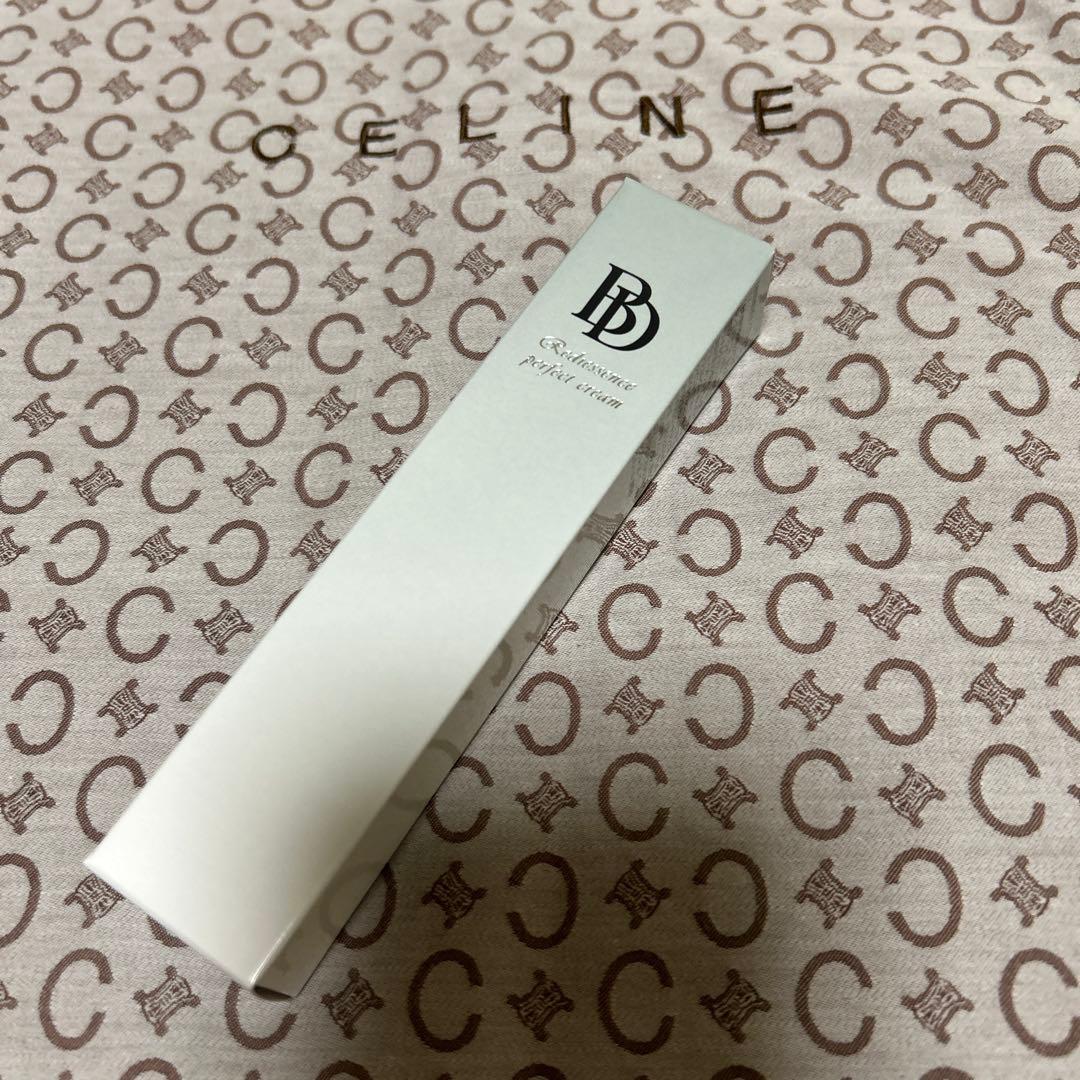 【専用】Rediessence perfect cream 26g+ファンデ