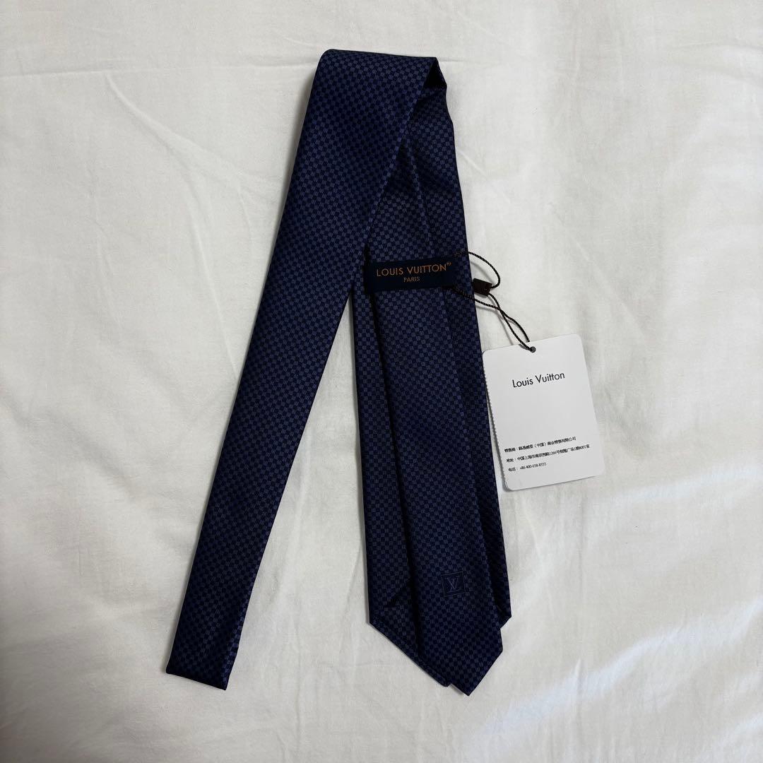 新品 未使用　Louis Vuitton ネイビー ネクタイ