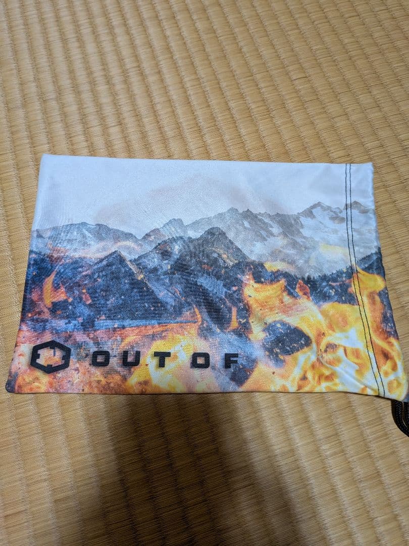 OUT OF THE ONE OPEN FUOCO 調光＆偏光ゴーグル