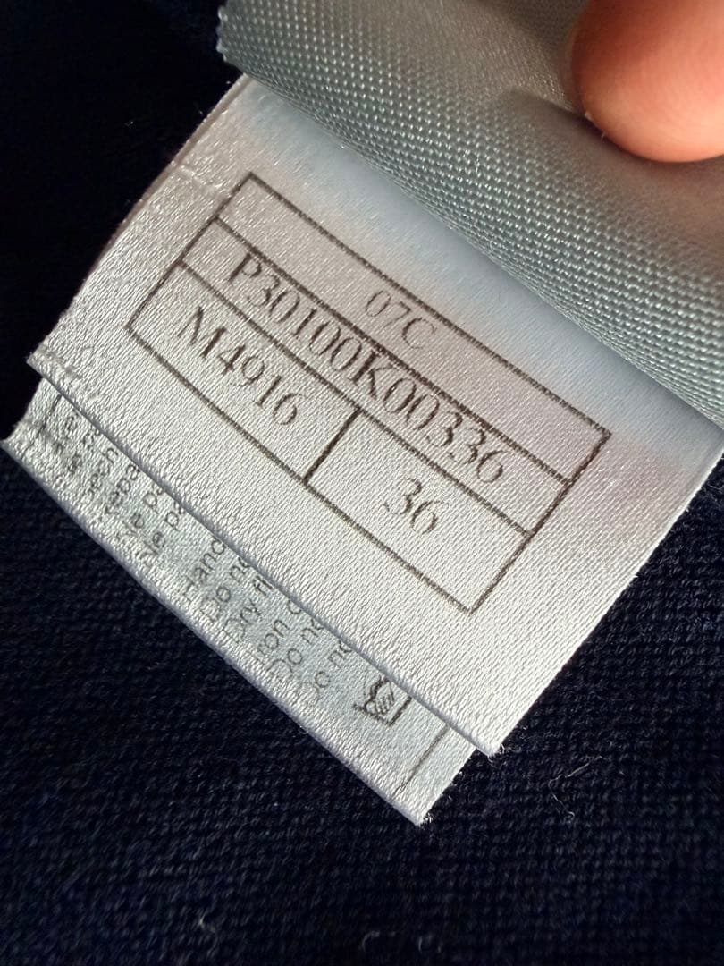 美品　CHANEL 薄手コットン素材　ネイビー フード付きパーカー