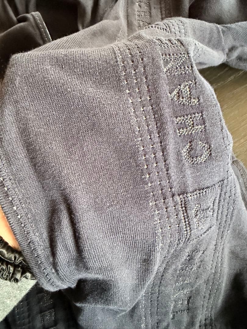 美品　CHANEL 薄手コットン素材　ネイビー フード付きパーカー