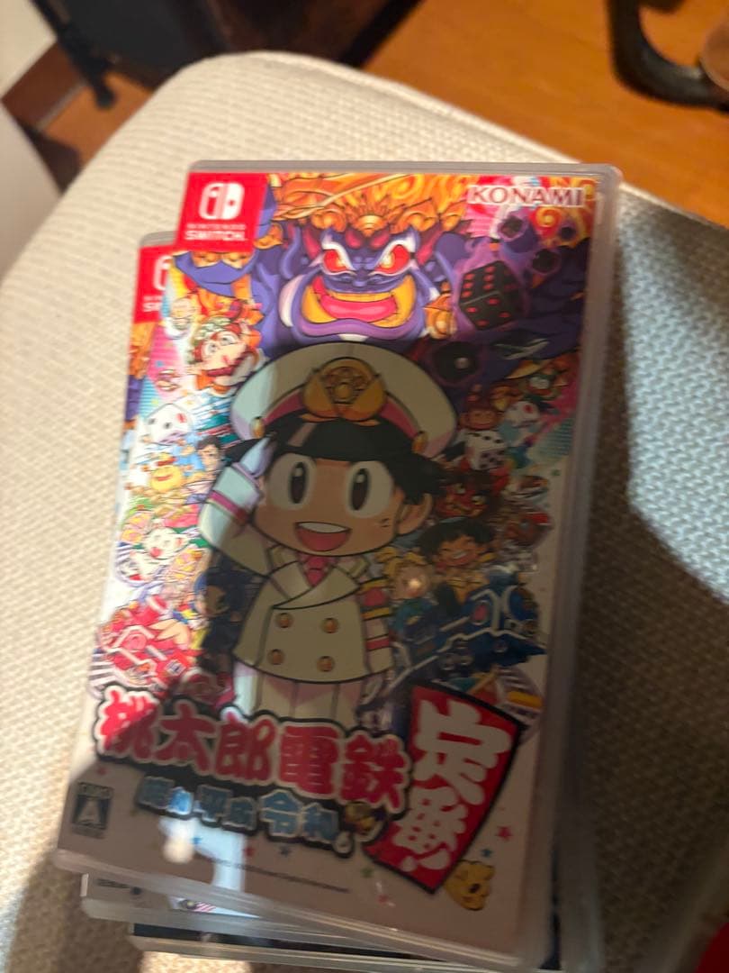 ゆ*ん様 Nintendo Switch 本体 青赤ジョイコン + ゲームソフト