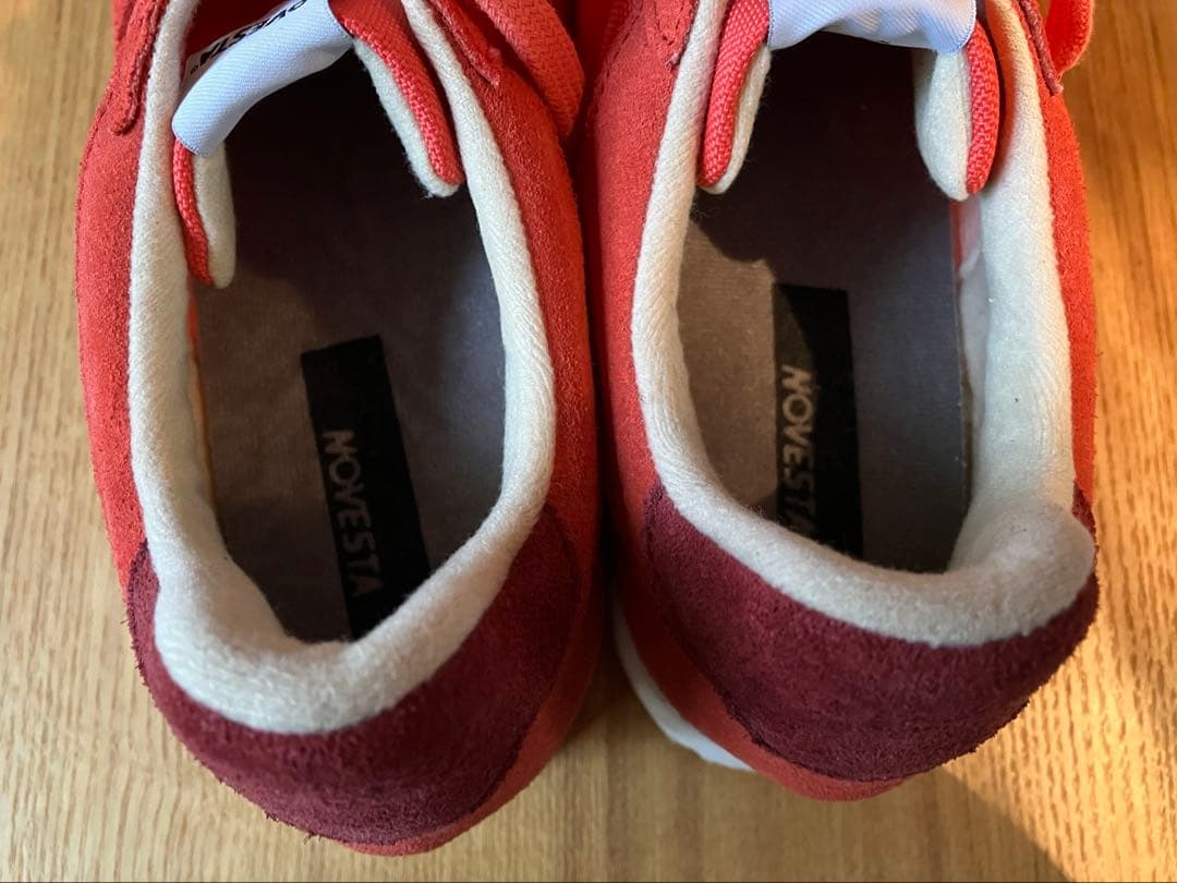 NOVESTA ノヴェスタ　スニーカー　 未使用品　38