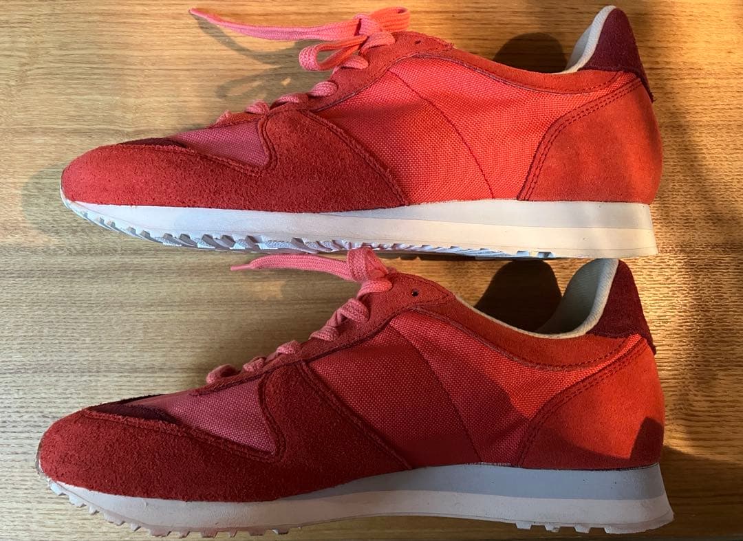 NOVESTA ノヴェスタ　スニーカー　 未使用品　38