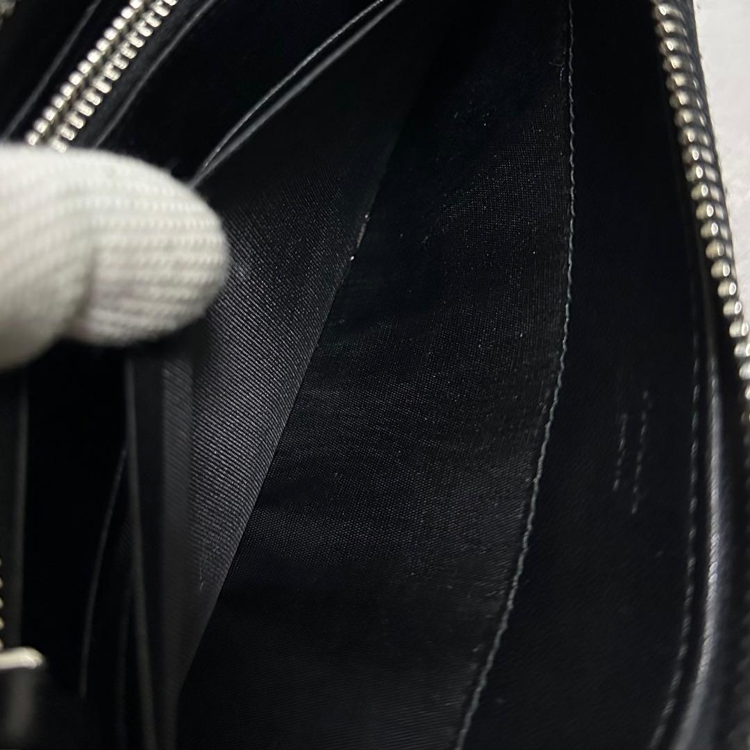 PRADA プラダ　長財布　ラウンドファスナー　ナッパレザー　シルバーロゴ