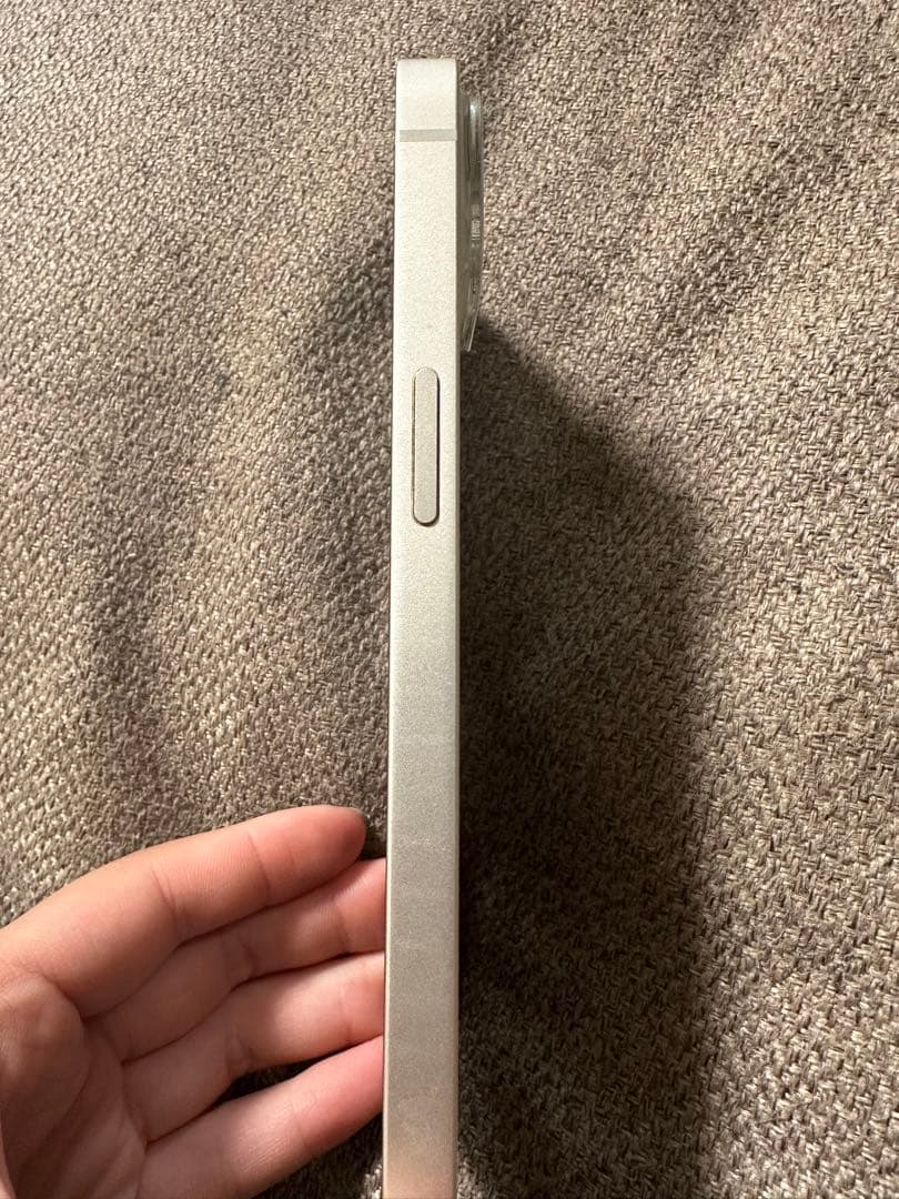 iPhone 13 ホワイト 背面破損