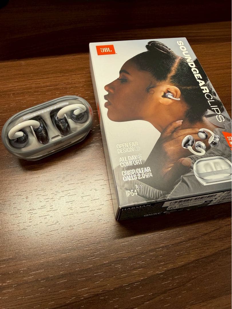イヤホン JBL Soundgear Clips