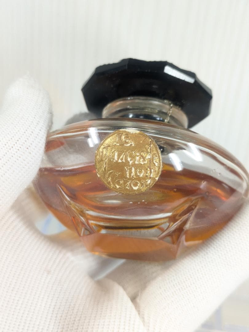 希少　キャロン　ナルシスノワール　香水　60ml