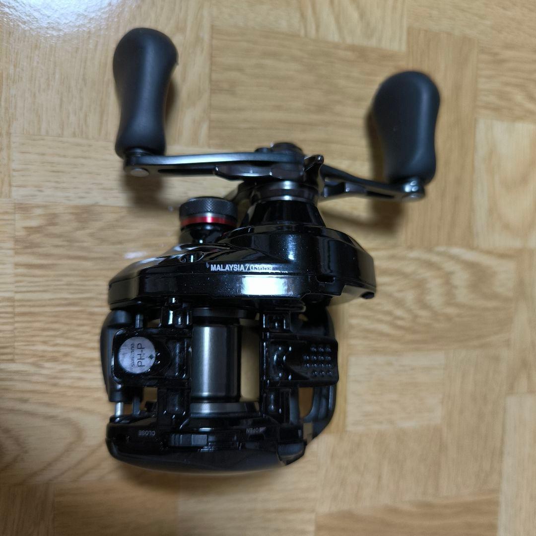 シマノ 17スコーピオンDC 100 右巻きノーマルギア