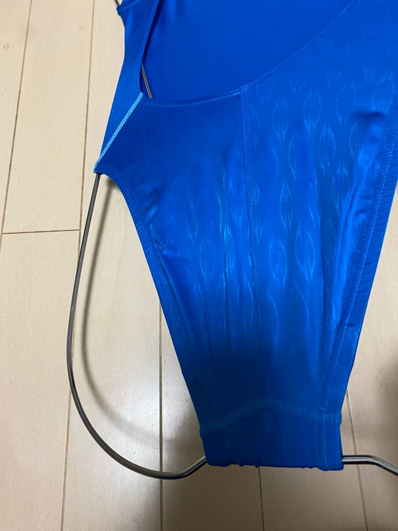 Mizuno スポーツ用水着 青 ストラップタイプ　競泳水着