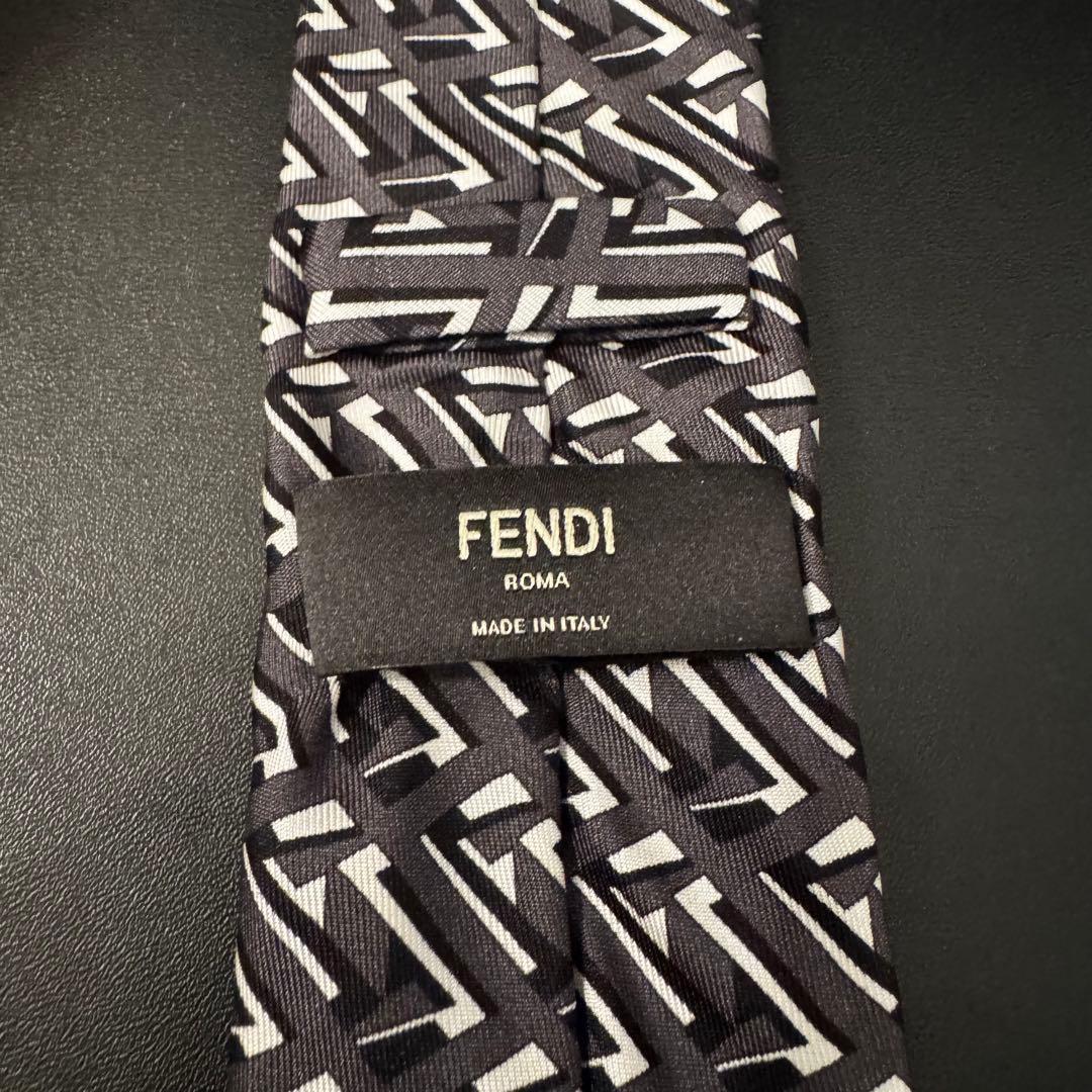 ※杏子/Burberry/FENDI/ネクタイセット