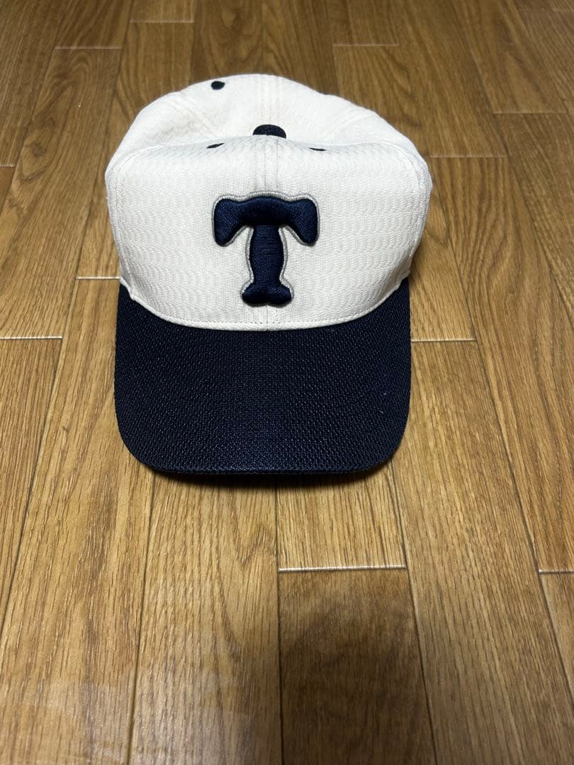 東洋大姫路練習試合帽白/紺