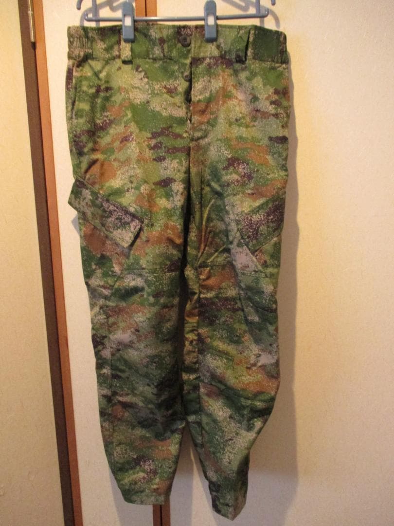 未使用　中国軍　21式　星空迷彩　上下セット　サイズS　軍服　迷彩服