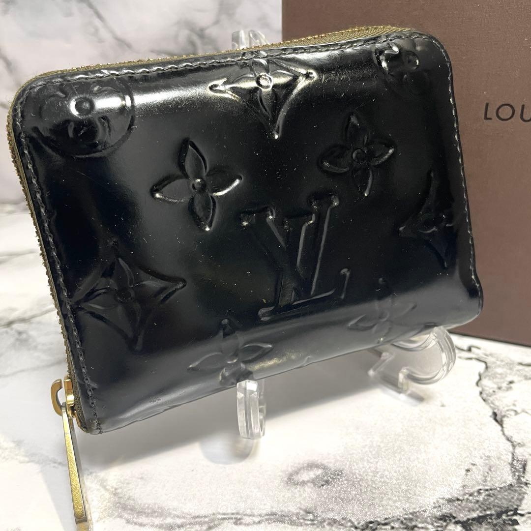 ルイヴィトン　ヴェルニ　ジッピーパース　ブラック×カーキ