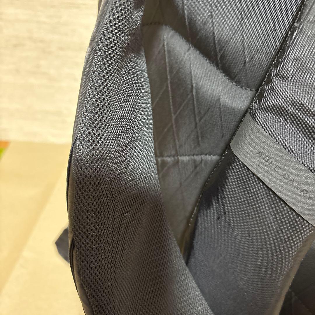 エーブルキャリー　Thirteen Daybag x-pac