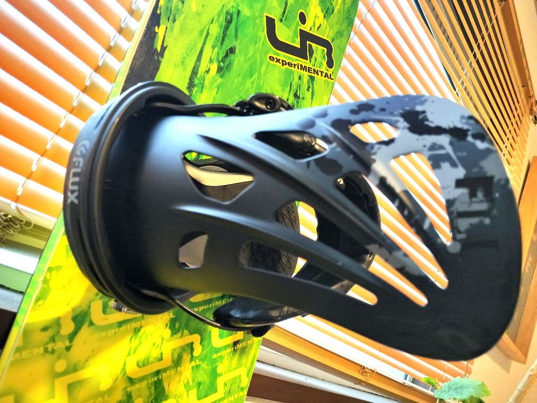 美品✨️ LIB TECH スケートバナナ 159cm FLUX バインセット