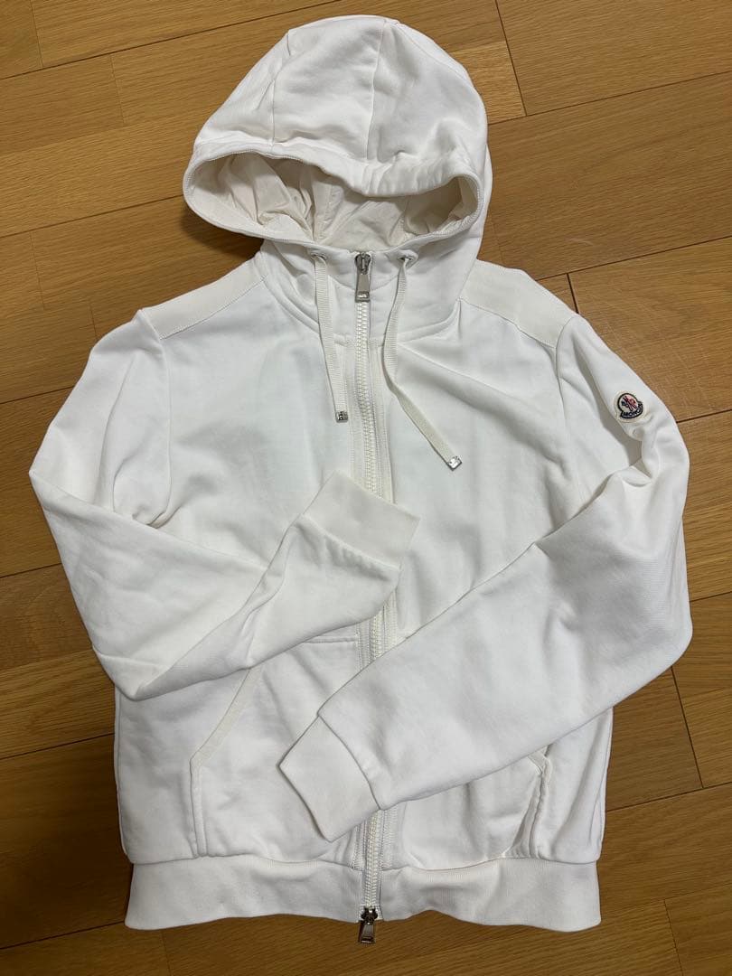 MONCLER ホワイト フルジップパーカー
