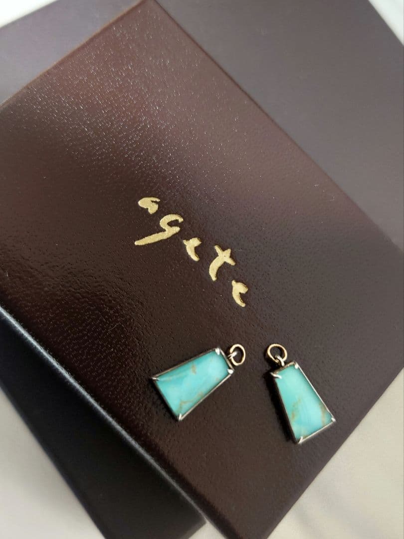 agete 青山限定ターコイズピアスチャーム
