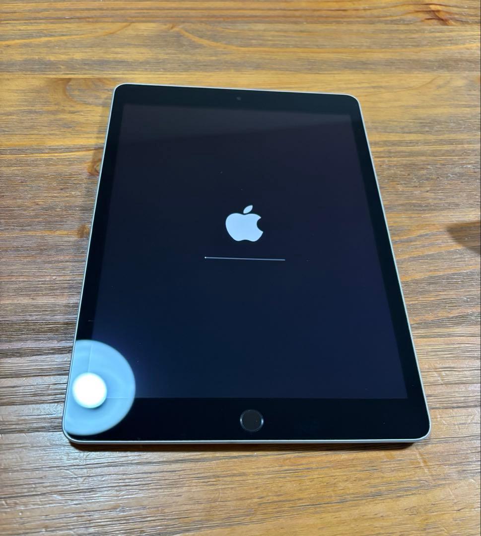 iPad 第9世代 64GB (wi-fiモデル)