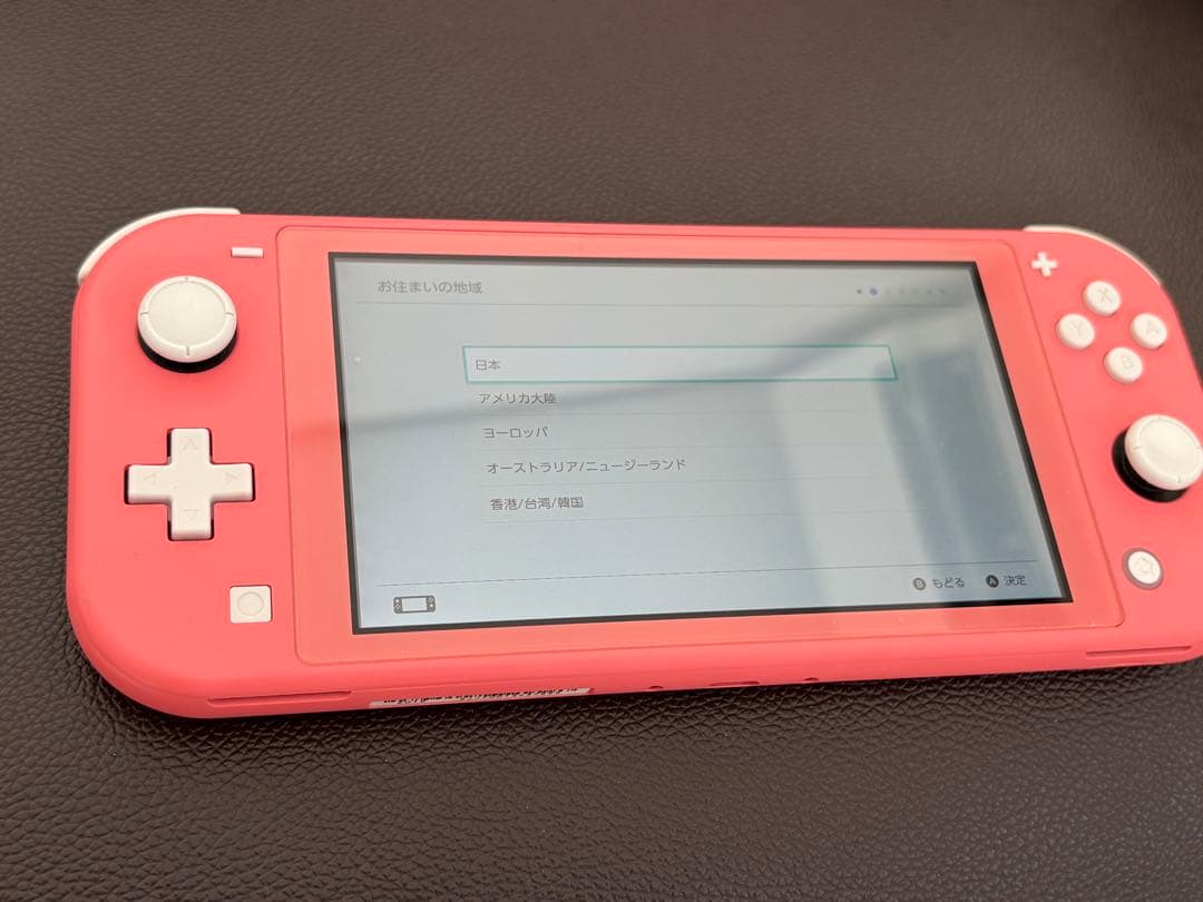Switchライト本体　箱あり　ピンク　動作確認済　キズあり
