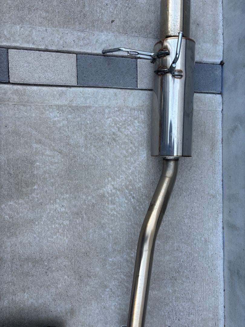 HKS ホンダ ヴェゼル マフラー