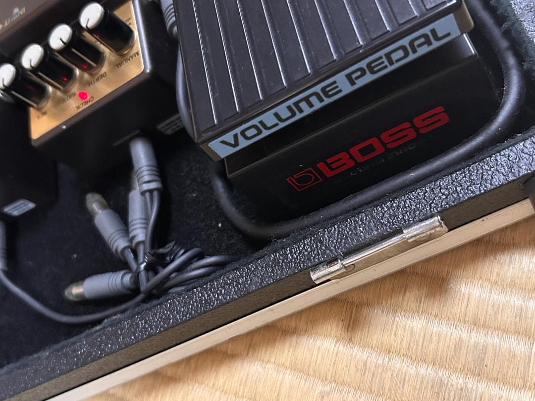 な*ん様 BOSS BF-2B GE-7B CS-2 PSM-5 　ボード