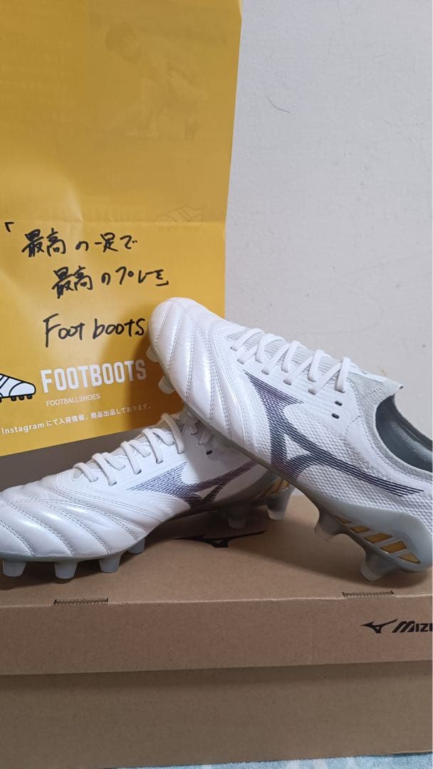 【超レア】海外限定モデル ミズノ モレリアNEO3β 24cm