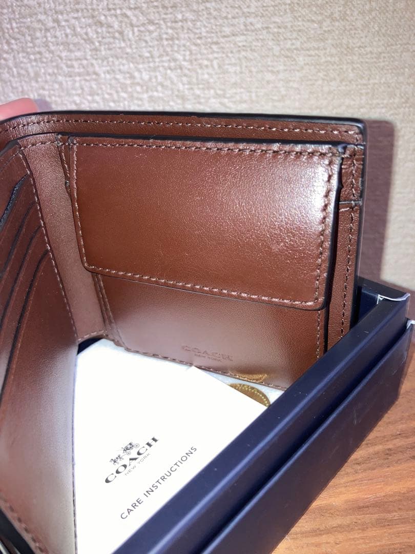新品COACH コーチ　二つ折り財布　レザー　ブラウン