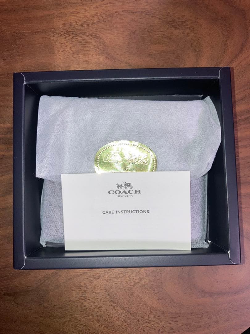 新品COACH コーチ　二つ折り財布　レザー　ブラウン