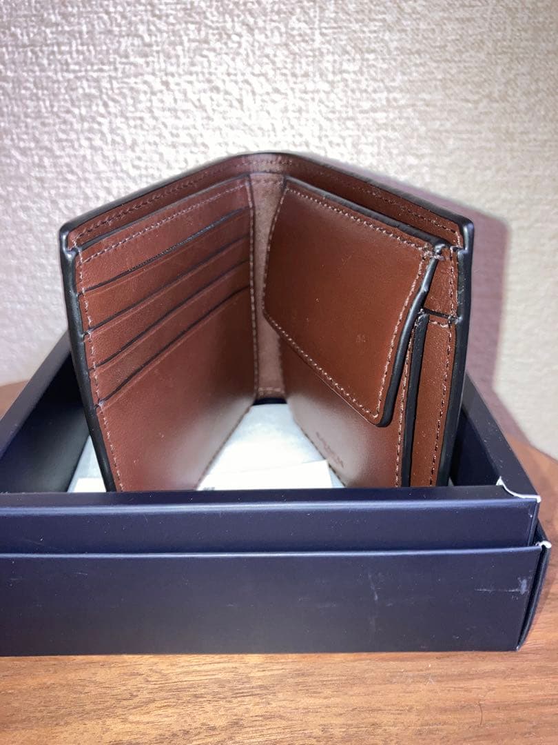 新品COACH コーチ　二つ折り財布　レザー　ブラウン