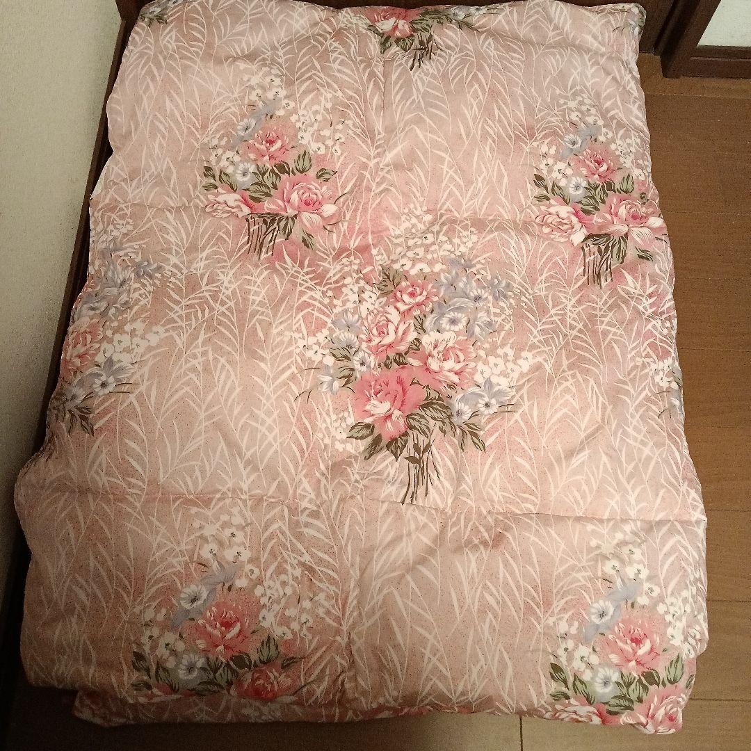 最終再値下げ新品羽毛肌掛け布団♡水鳥羽毛100%♡重さ0.4キロ軽いです。