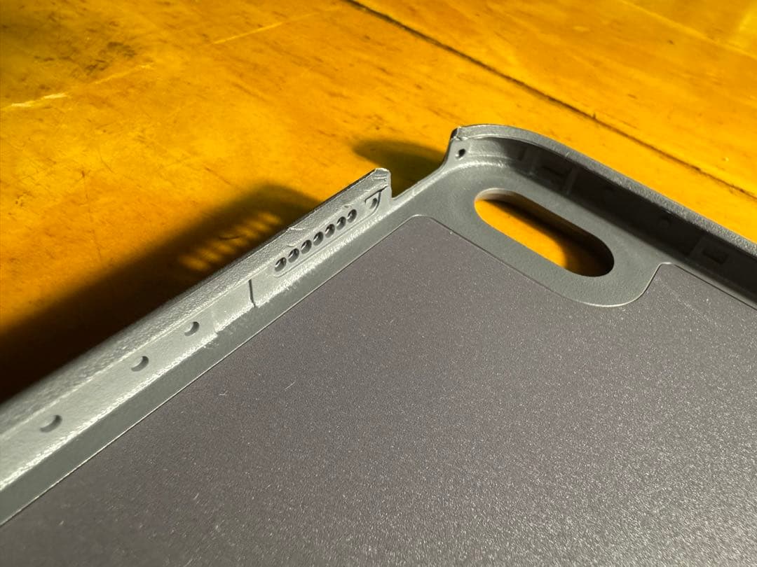 logi Combo Touch iPad第10世代 A16