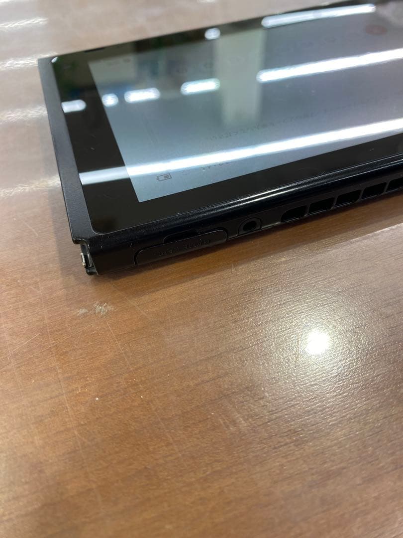 H*i様 ◆ Nintendo Switch 本体 2018年製 動作OK 現状