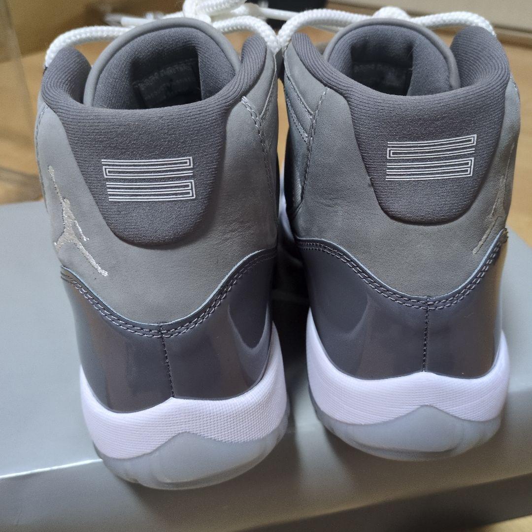 Air Jordan 11 グレー シューズ(男性用)おまけつき！