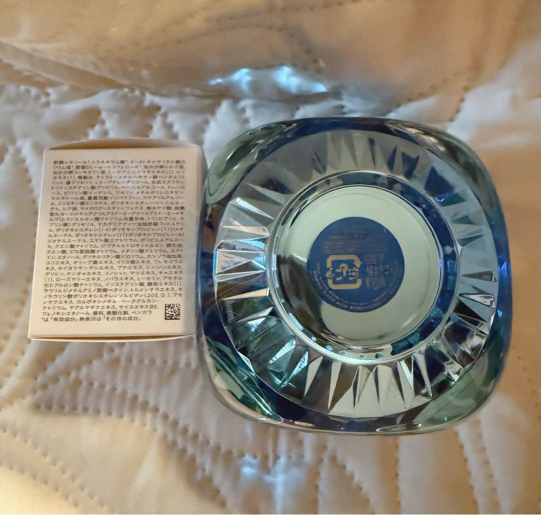 クレドポーボーテ ラクレーム 2022年 ホリデー限定パッケージと特製サイズ5g