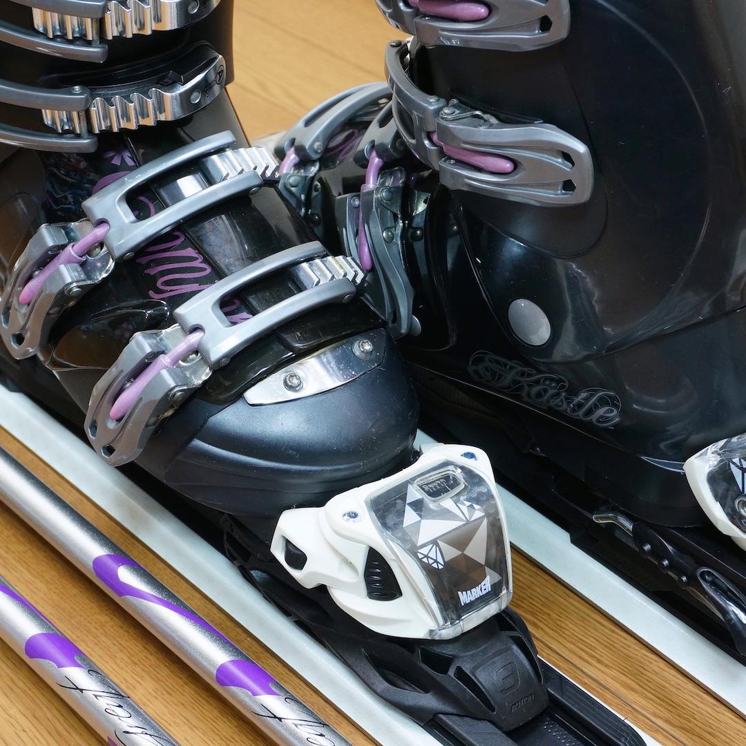 メンテ済 141cm 靴25～25.5cm VOLKL レディースセット(140