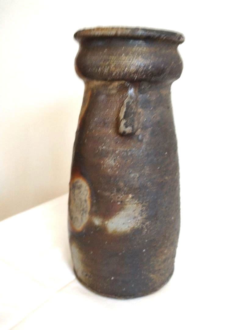 備前焼　二代藤原楽山（岡山県指定重要無形文化財保持者）作　耳付花瓶