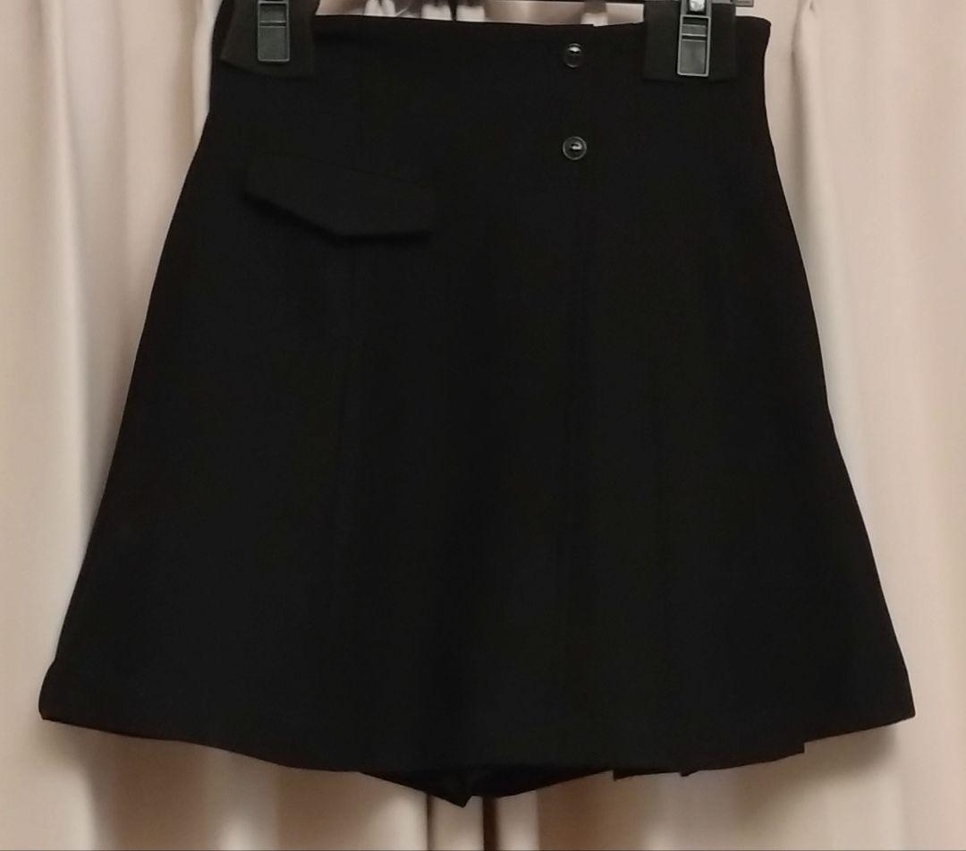 【新品未使用】今季【snidel】プリーツスカショーパン【BLACK】