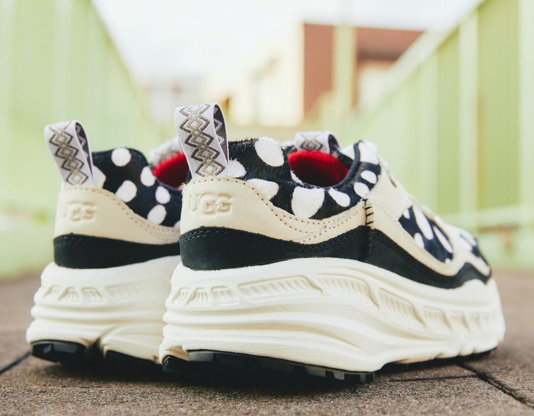 激レア✨③裏ダル✨25厚手～25.5靴下✨UGG✨ダルメシアン✨ロゴ骨型金具なし