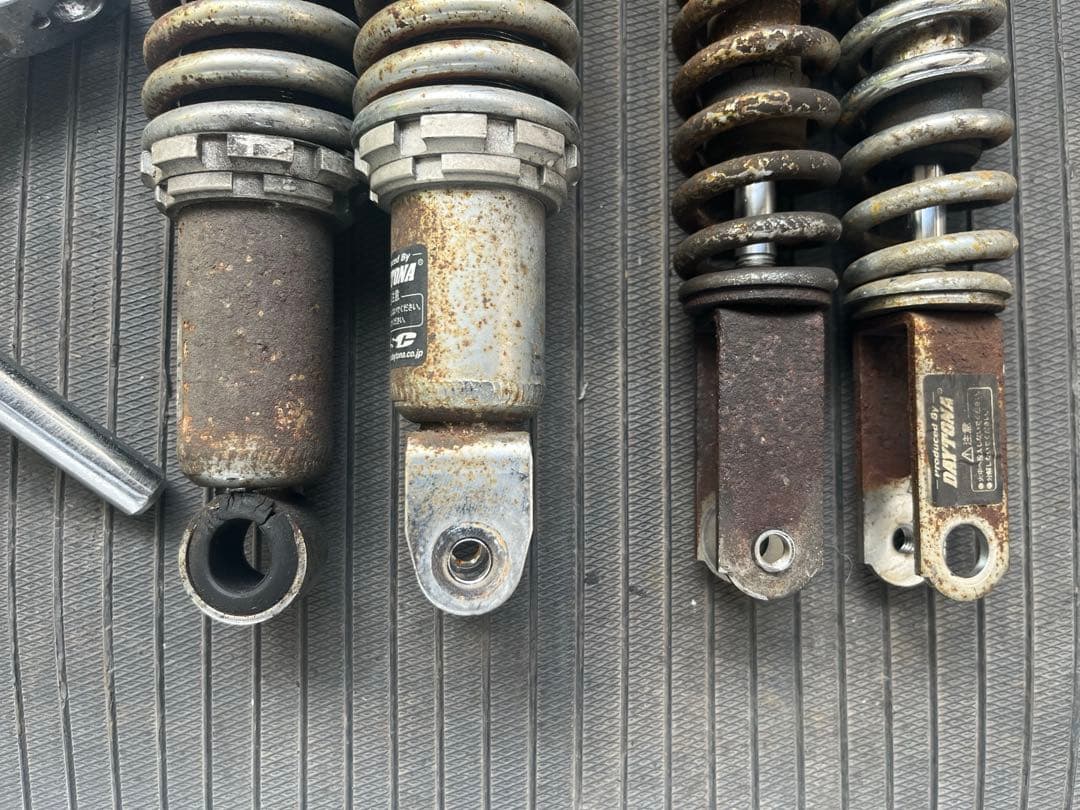 フュージョン　デイトナ　ダウンサス